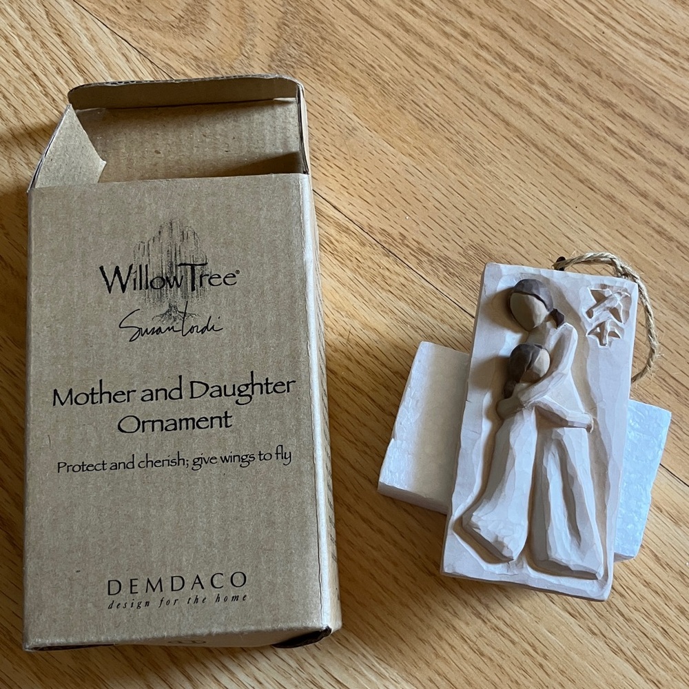 Willow Tree Mother and Daughter Ornament - Cream and Brown